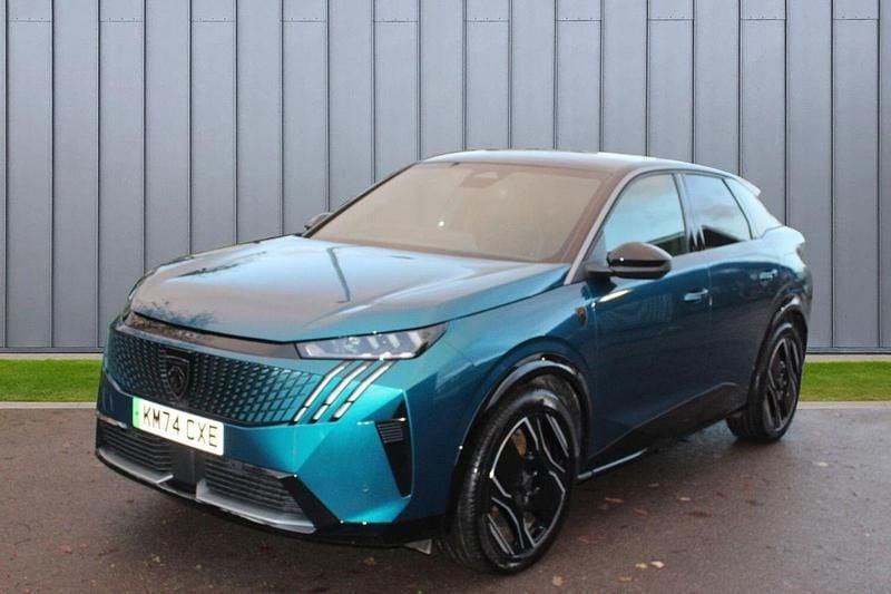 Used Peugeot e-3008 GT 152 kW (207 HP) 2024 Blue SUV