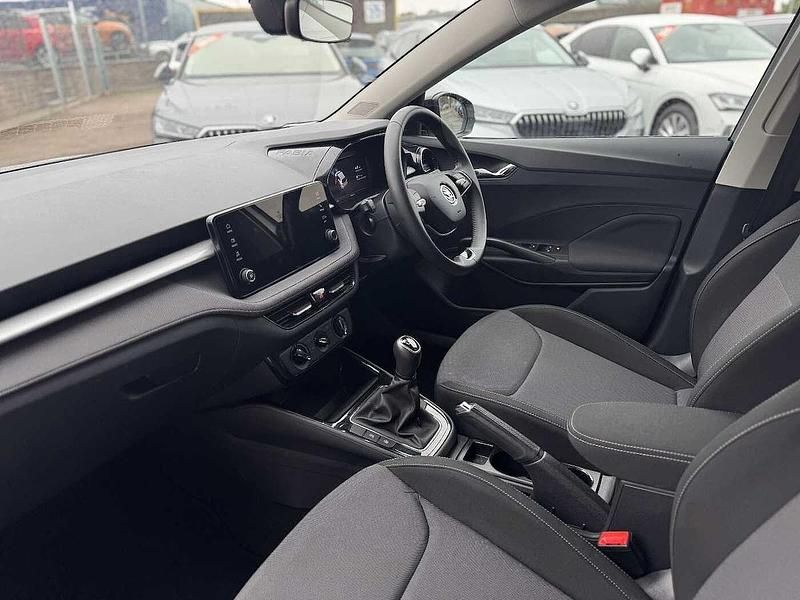 Used Skoda Fabia Colour Edition 79 HP (58 kW) 2024 Brilliant silver metallic black magic pearl effect Hatchback