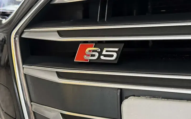 Used Audi S5 Sportback 354 HP (260 kW) 2017 Black Hatchback