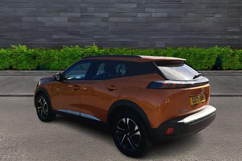 Gebraucht Peugeot e-2008 Allure Premium 98 kW (134 PS) 2021 Orange SUV