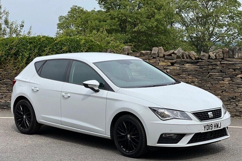 White Used 2019 Seat Leon SE Dynamic Hatchback | £9,750 (Good price) - Image 1/1