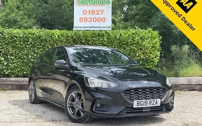Used Ford Focus ST-Line 125 HP (91 kW) 2020 Hatchback