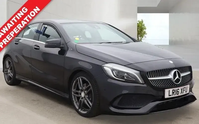 Used Mercedes A180 AMG line 122 HP (89 kW) 2018 Hatchback