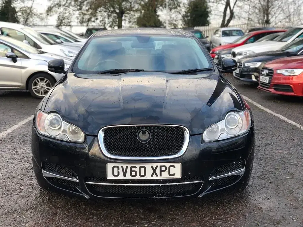 Used Jaguar XF Premium Luxury 275 HP (202 kW) 2010 Black Sedan