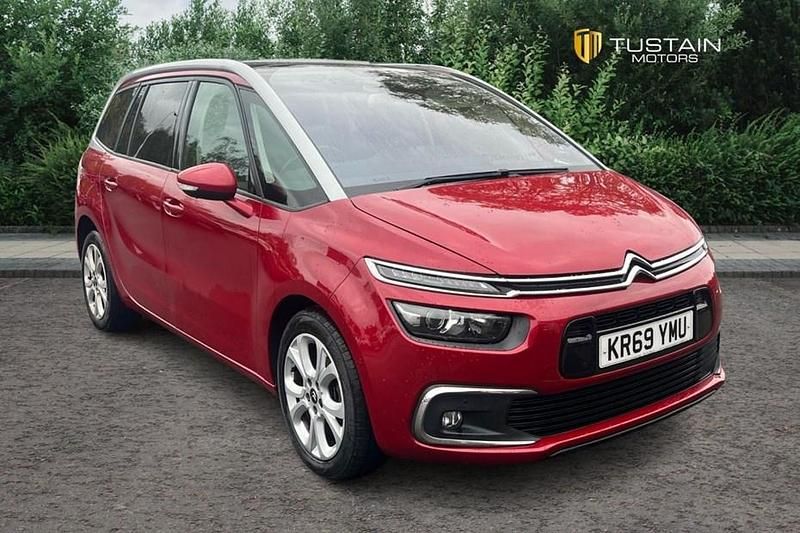 Used Citroën C4 SpaceTourer Flair 130 HP (95 kW) 2019 Red MPV