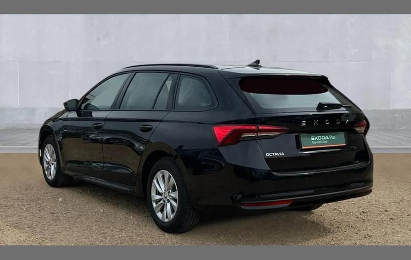 Used Skoda Octavia SE Technology 150 HP (110 kW) 2024 Black magic pearl effect Estate
