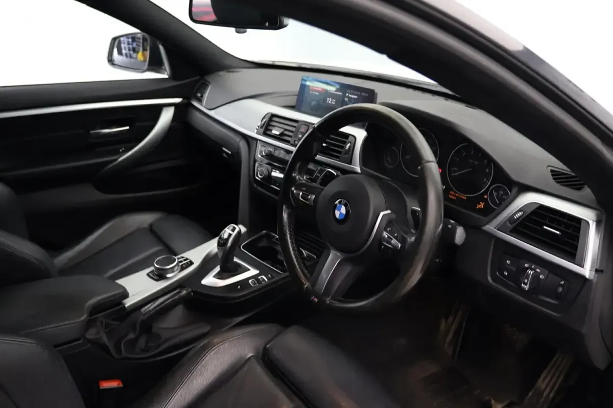 Used BMW 420 Coupé M Sport 2018 White Coupe