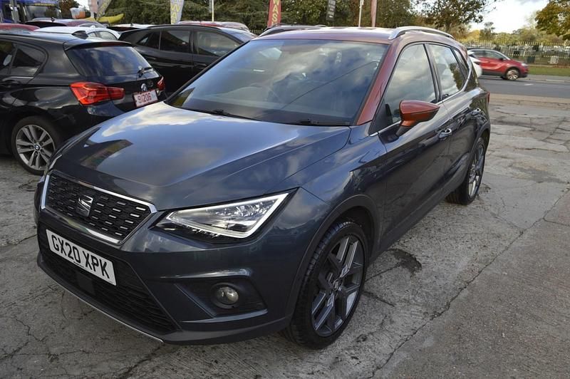 Used Seat Arona XCELLENCE Lux 115 HP (84 kW) 2020 Grey SUV