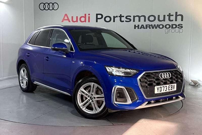 Blue Used 2023 Audi Q5 S-Line SUV | £34,990 (Fair price) - Image 1/4
