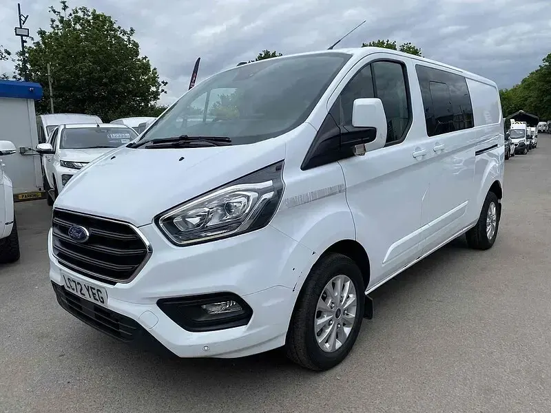 Used Ford Transit Custom Limited 130 HP (95 kW) 2023 White Van