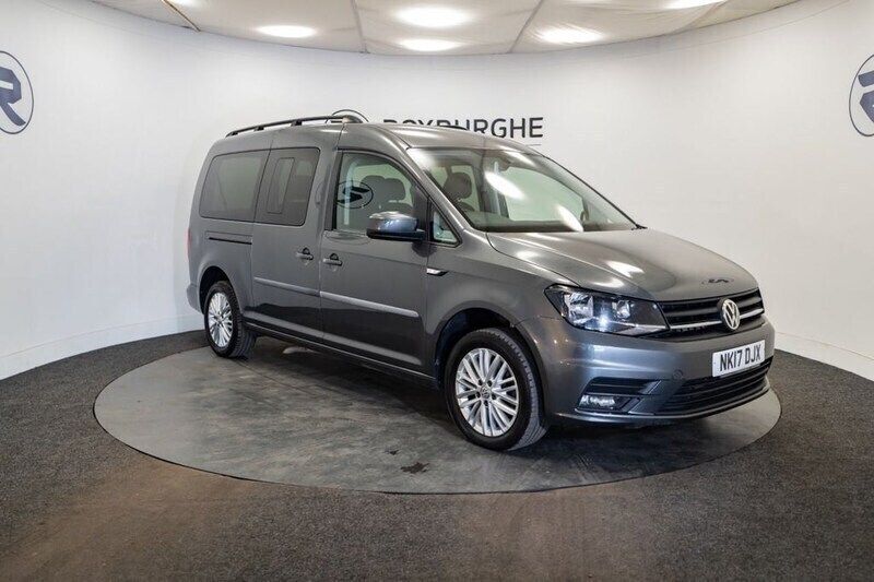 Grey Used 2017 VW Caddy Maxi Life S MPV | £12,995 (Fair price) - Image 1/4