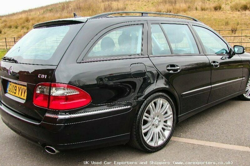 Used Mercedes E280 190 HP (139 kW) 2009 Hatchback