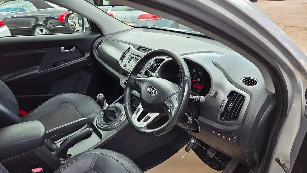Used Kia Sportage 114 HP (83 kW) 2012 Silver SUV