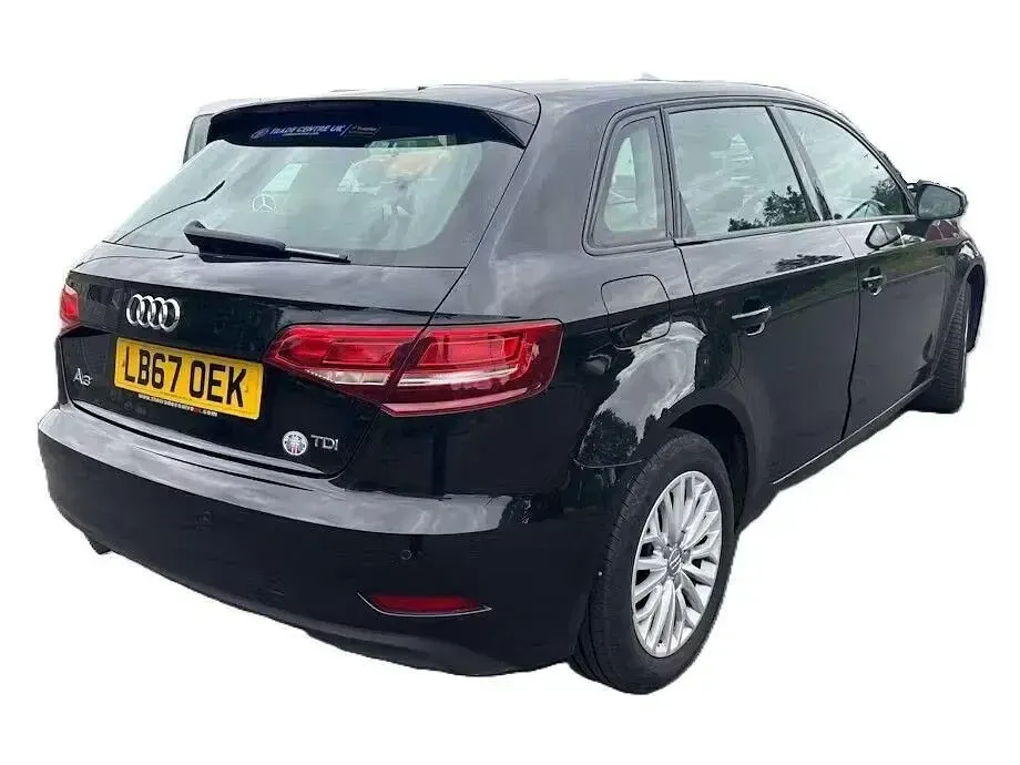 Used Audi A3 Sportback Business 110 HP (80 kW) 2018 Black Hatchback