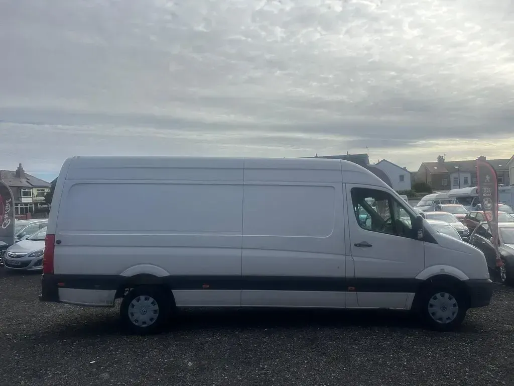 Used VW Crafter 140 HP (102 kW) 2017 White Van
