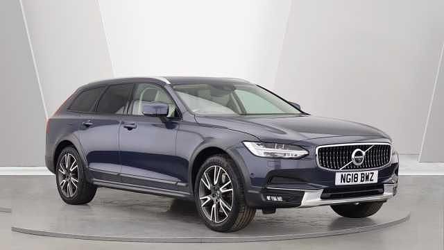 Used 2019 Volvo V90 CC Pro Estate | £22,995 (Fair price) - Image 1/3