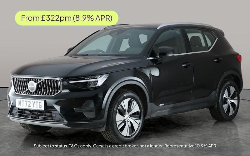 Black Used 2022 Volvo XC40 Core SUV | £20,843 (Good price) - Image 1/3