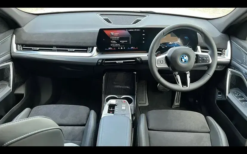 Used BMW iX2 M Sport 150 kW (204 HP) 2025 White SUV