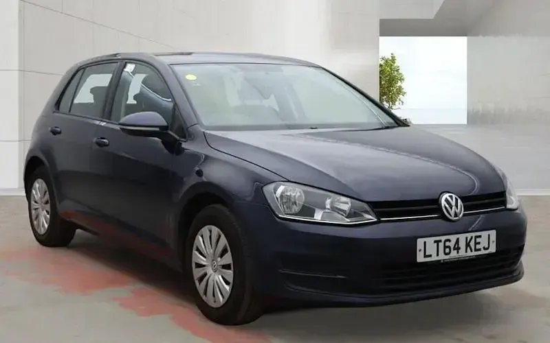 Used VW Golf VII S 105 HP (77 kW) 2014 Hatchback