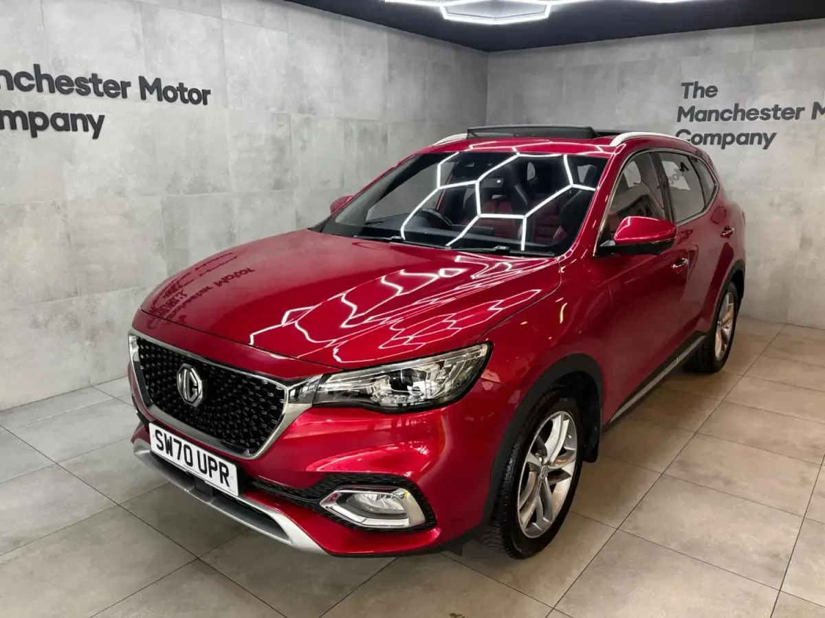 Używany MG HS Exclusive 258 KM (189 kW) 2021 Czerwony SUV