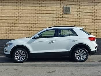 Used VW T-Roc SE 115 HP (84 kW) 2018 White SUV