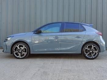 Begagnad Vauxhall Corsa 100 HK (73 kW) 2025 Grå Halvkombi