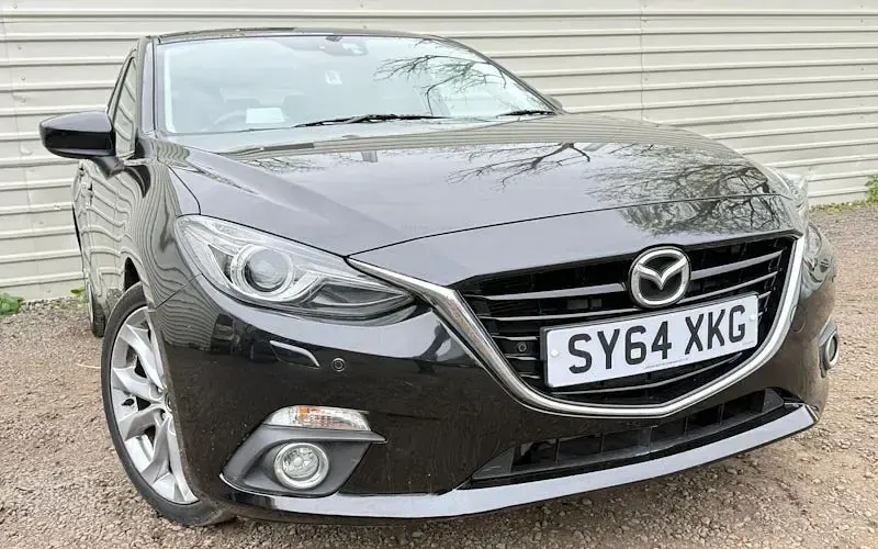 Used Mazda 3 Inclusive 120 HP (88 kW) 2016 Hatchback