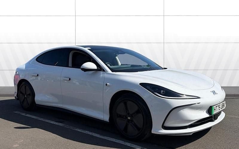 Usado MG IM5 216 kW (295 HP) 2025 Citadino