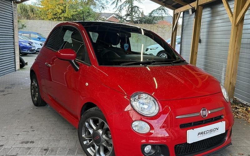 Red Used 2014 Fiat 500 S Hatchback | £4,795 (Fair price) - Image 1/4