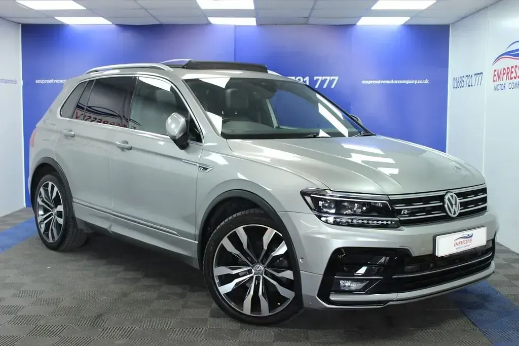 Used VW Tiguan R-line 150 HP (110 kW) 2019 Silver SUV