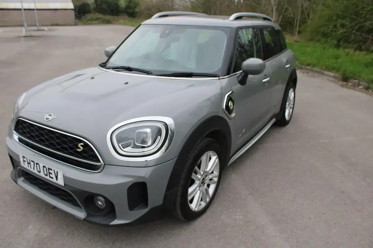 Usado Mini Cooper Countryman Exclusive 2021 Gris SUV