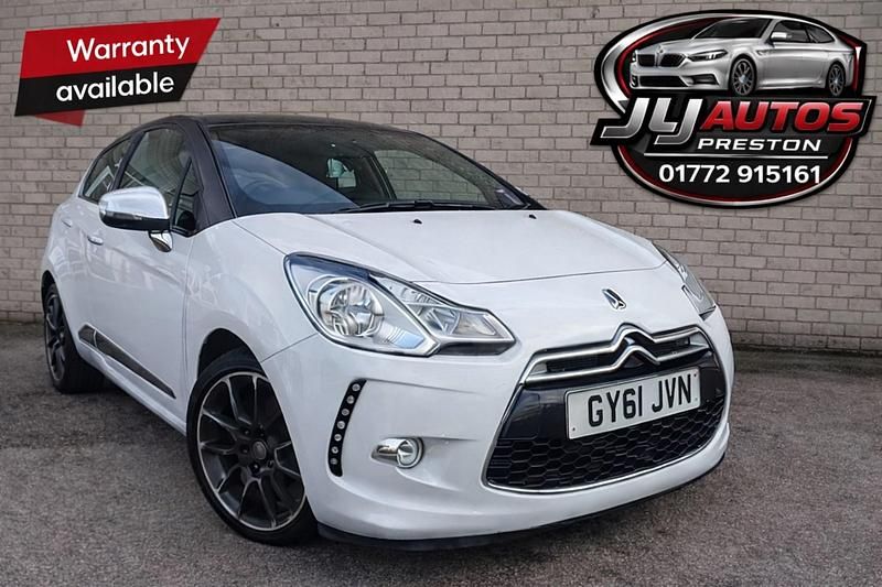 Used Citroën DS3 2011 White Hatchback