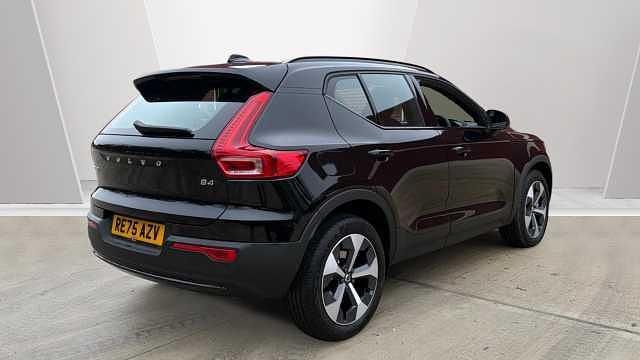 Used Volvo XC40 Plus 194 HP (142 kW) 2026 SUV