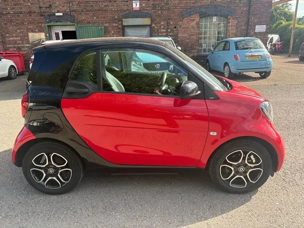 Used Smart ForTwo Electric Drive Premium 60 kW (82 HP) 2018 Black Coupe