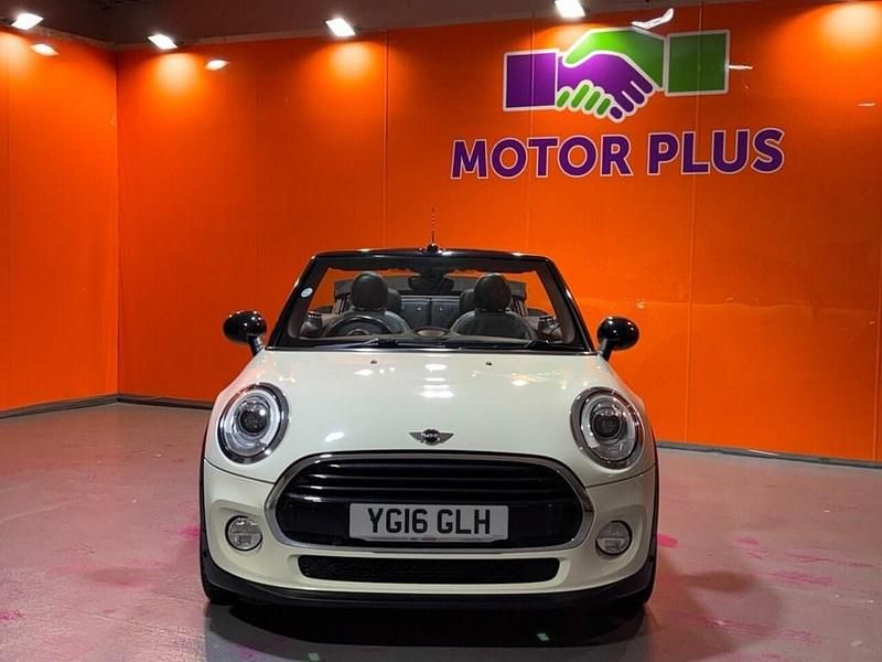 Used Mini Cooper Cabriolet 136 HP (100 kW) 2016 White Cabriolet