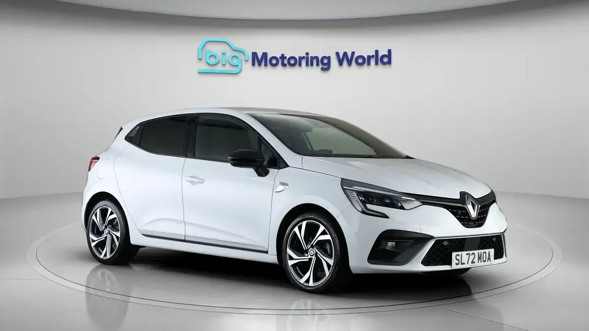 Used Renault Clio V RS Line 141 HP (103 kW) 2022 Hatchback