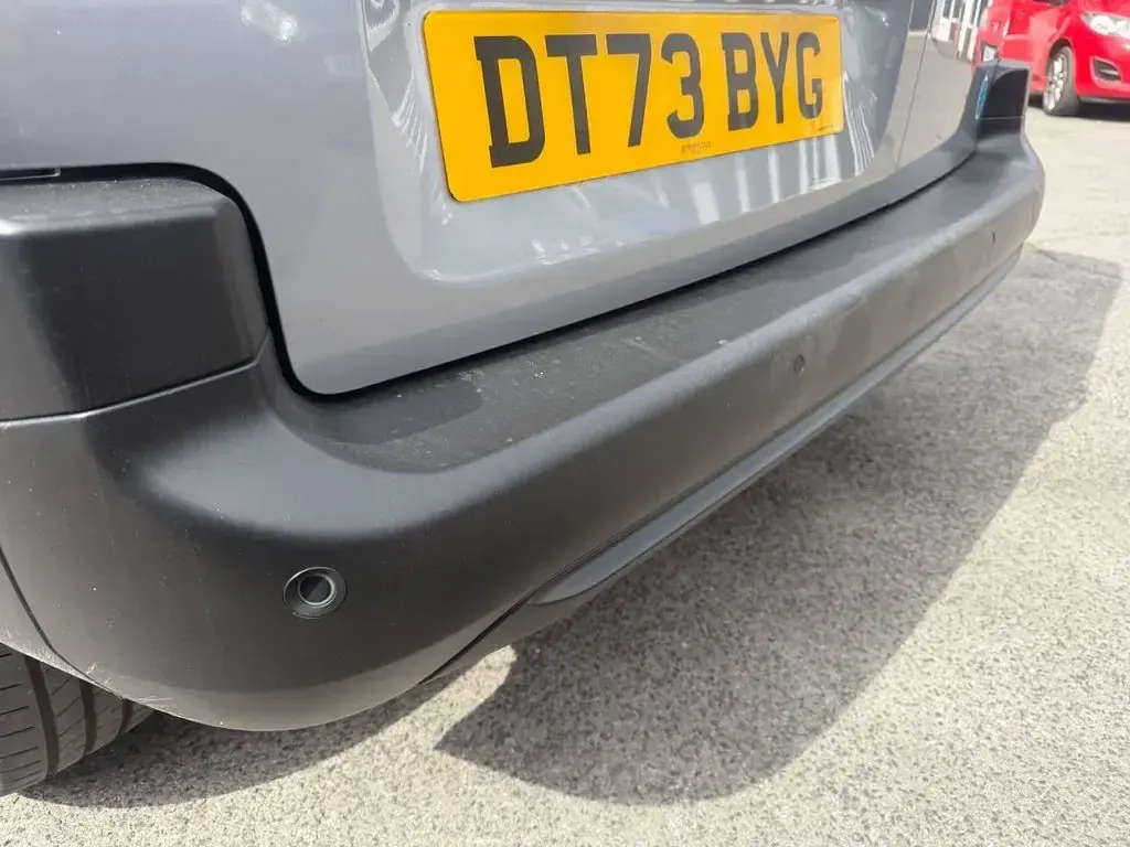 Used Vauxhall Combo 100 HP (73 kW) 2023 Grey MPV