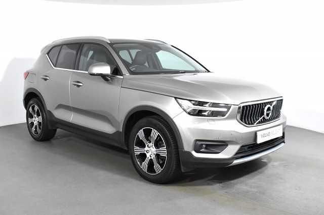 Grey Used 2019 Volvo XC40 Inscription SUV | £23,995 (Fair price) - Image 1/4