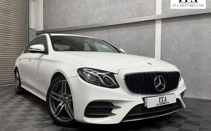 Used Mercedes E220 AMG line 194 HP (142 kW) 2019 Sedan
