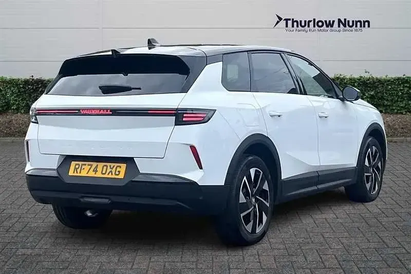 Second-hand Vauxhall Grandland X Ultimate 136 CP (100 kW) 2025 Alb SUV