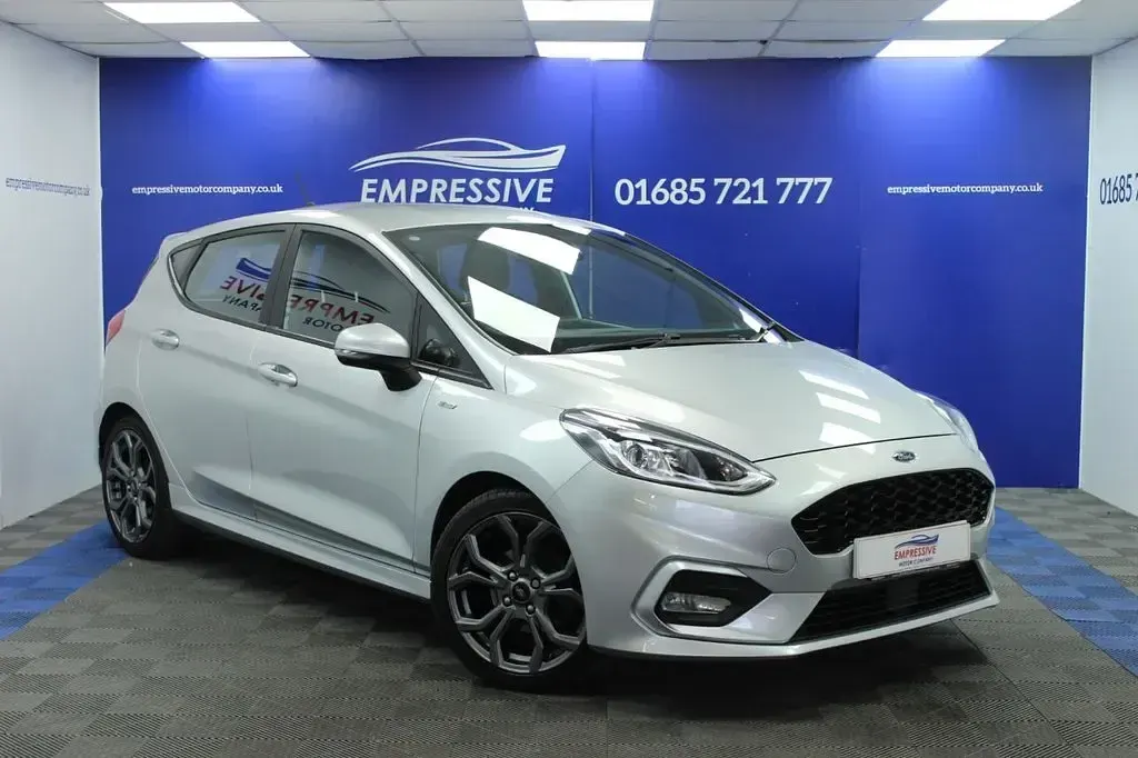 Used Ford Fiesta ST-Line 100 HP (73 kW) 2019 Silver Hatchback