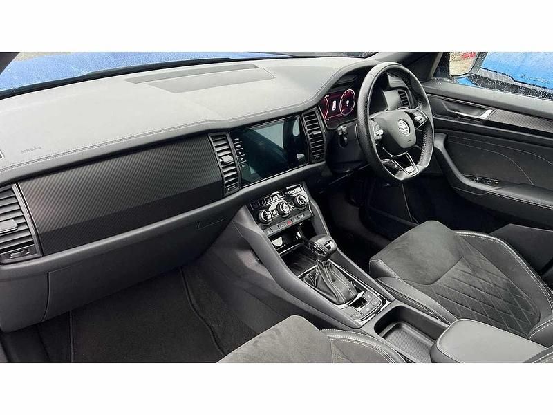 Used Skoda Kodiaq SportLine 150 HP (110 kW) 2024 Blue SUV