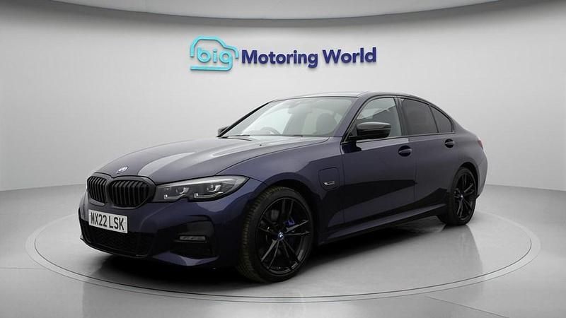 Used BMW 330e M Sport 292 HP (214 kW) 2022 Blue Sedan