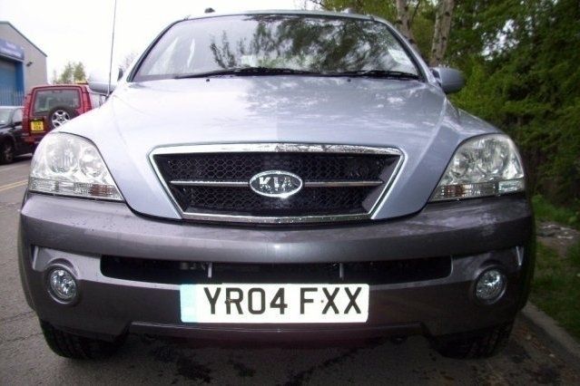 Used 2004 Kia Sorento SUV | £4,000 - Image 1/4
