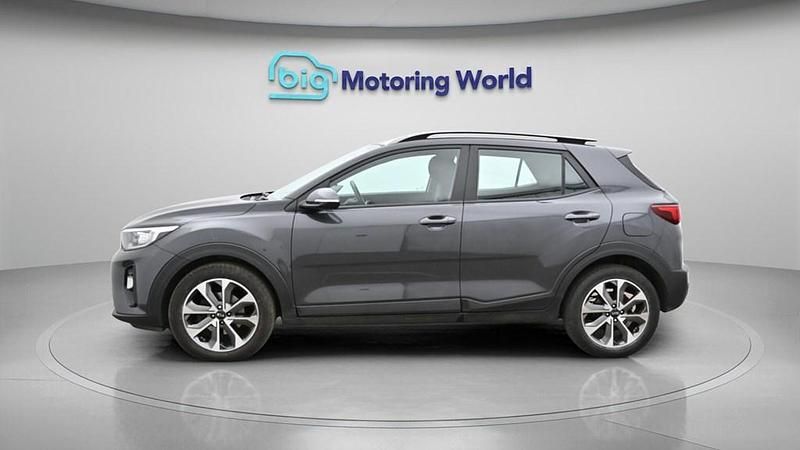 Used Kia Stonic 118 HP (86 kW) 2019 Grey SUV