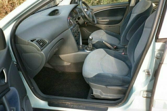 Used Citroën C5 110 HP (80 kW) 2004 Hatchback