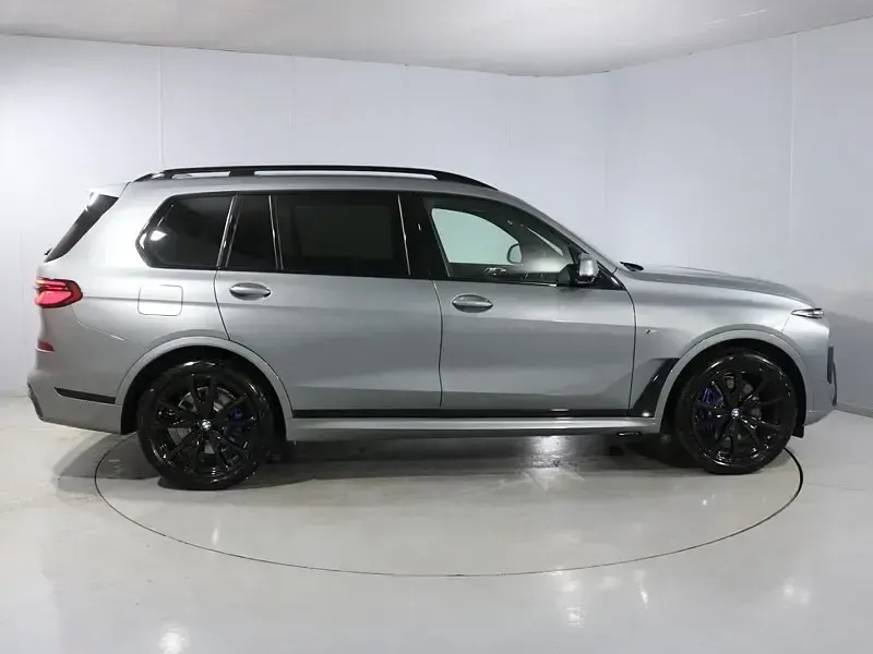 Used BMW X7 M Sport 352 HP (258 kW) 2026 Grey SUV