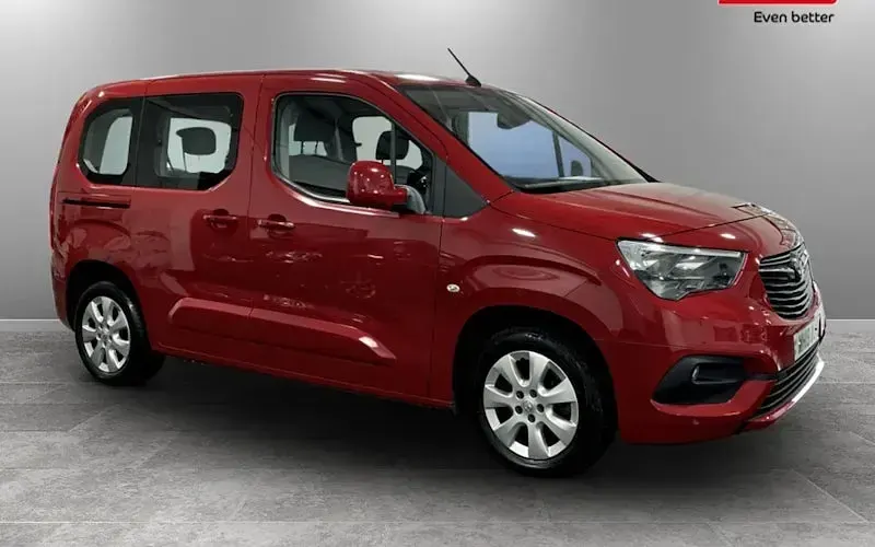 Used Vauxhall Combo 131 HP (96 kW) 2019 MPV