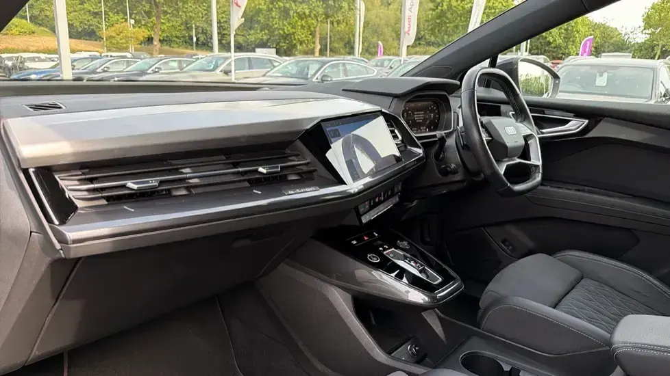 Used Audi Q4 e-tron S-Line 219 kW (299 HP) 2022 Other SUV