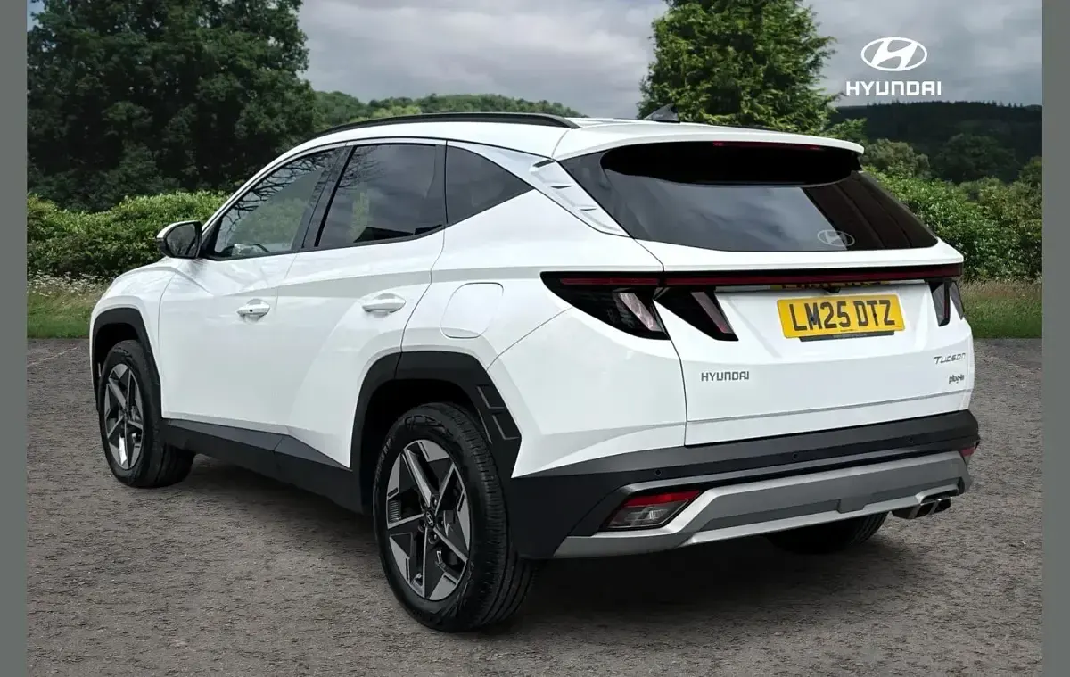 Used Hyundai Tucson Premium 248 HP (182 kW) 2025 White SUV